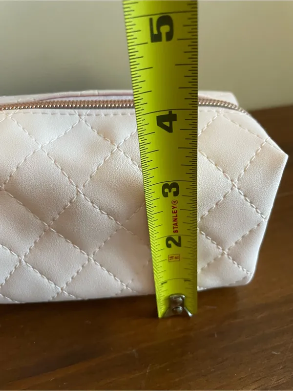 New Bath & Body Works Blush Quilted Cosmetic Pouch - Image 6