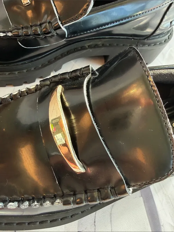 BCBGeneration Laney Loafer with Gold Accent Black Size 5 - Image 11