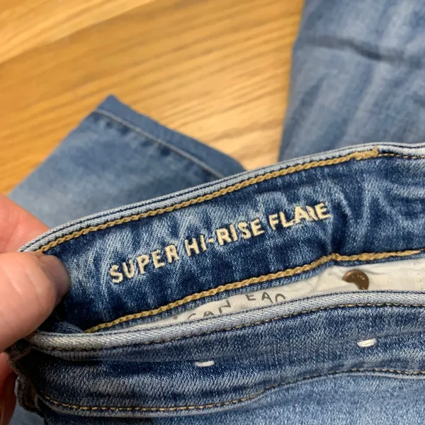 American Eagle Super Hi-Rise Flare Jeans Blue Distressed Raw Hem Women 10‎ Reg - Image 7