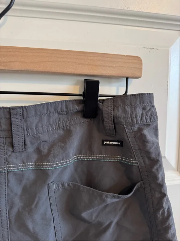 Patagonia Women’s Grey Hiking Shorts - Image 8
