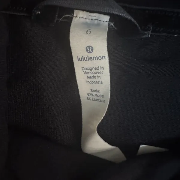 Lululemon Sweatshirt Womens Size 6 Navy‎ Cowl Neck Drawstring Athleisure Cozy - Image 4