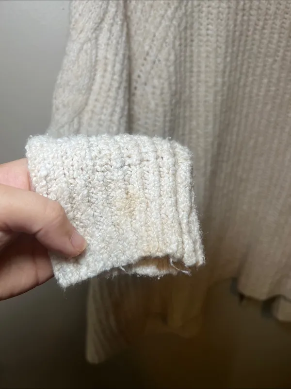 American Eagle Cream Knit Cardigan - Image 5