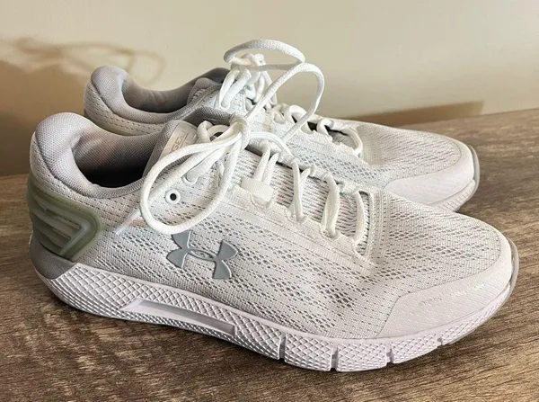 Under Armour Charged Rogue Running Sneakers Woman’s 10 White Gray - Image 11
