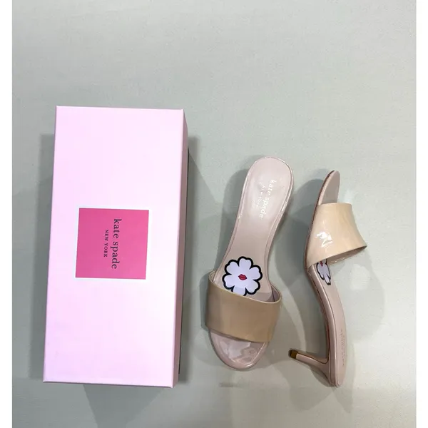 Kate Spade Savvi nude patent leather slide kitten heel sandal 7,5 - Image 2