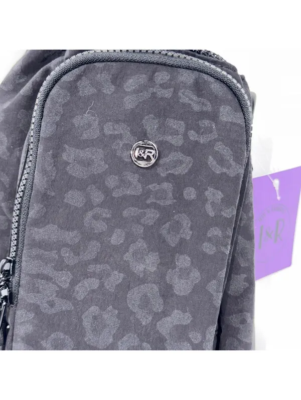 Iris & Rainbow “Sip Bag” Black Panther Print 40oz Tumbler Sling Bag NWT - Image 3