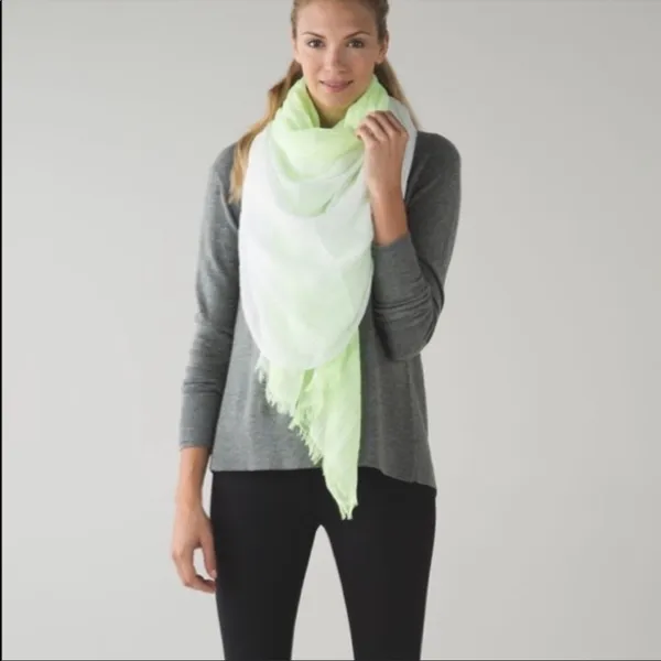 Lululemon Athletica Warrior Scarf One Size - Image 2