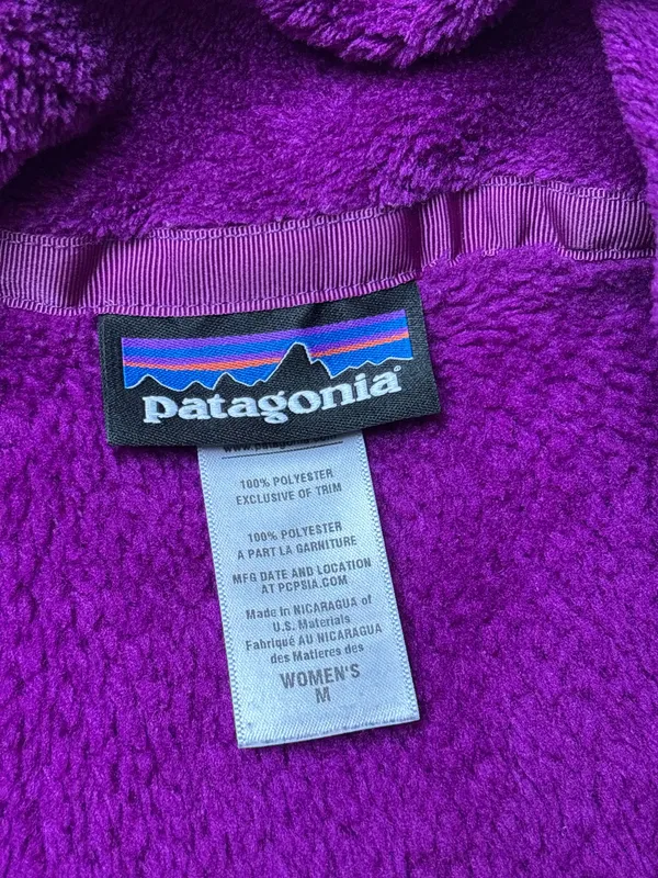 Magenta fuzzy Patagonia - Image 3