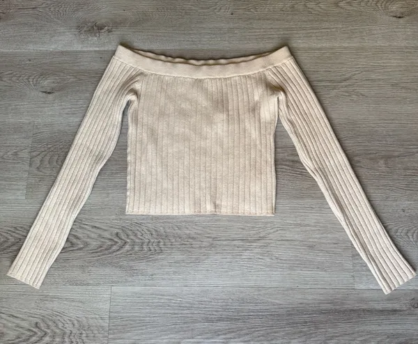 Aerie Off-the-Shoulder Ribbed Cream Sweater NWT! - Image 2