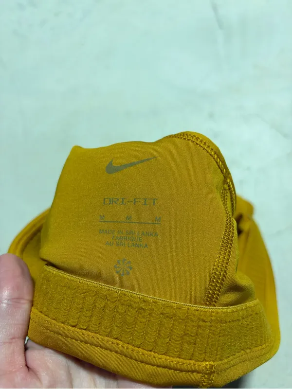 Nike Women's Mustard Sports Bra medium - Image 6