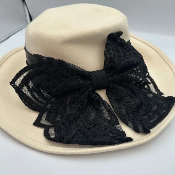 Vintage Joe Bill Miller Wool‎ Hat Cream Black Lace Bow Derby Dress Hats Made USA - Image 2