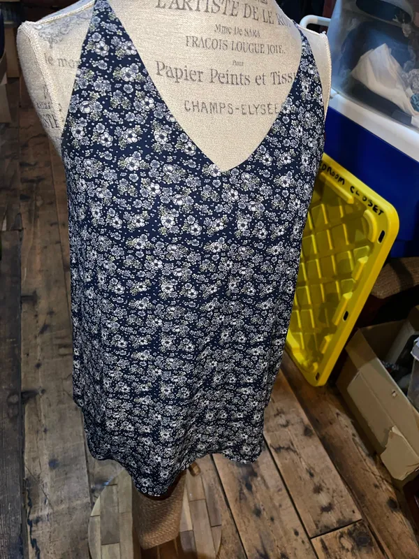 Loft tank - Image 2