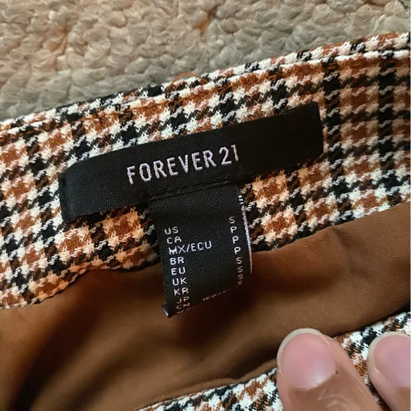 Forever 21 Plaid Mini Skirt - Image 6
