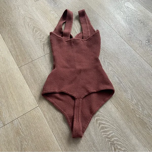 Abercrombie & Fitch Elevated Ribbed Knit Body Suit - Image 5