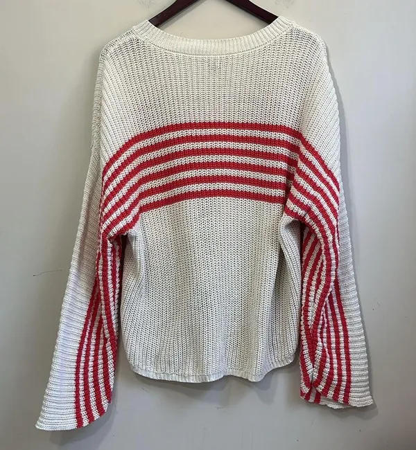 Aerie Women’s Oversized Long Sleeve Knit Sweater Size Medium - Image 4