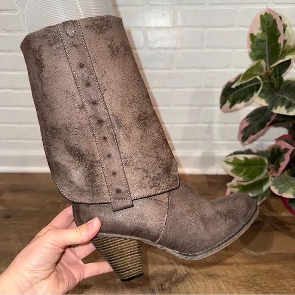 MIA Jeri Putty Taupe Brown Leather Spat Calf Height Boots - Image 2