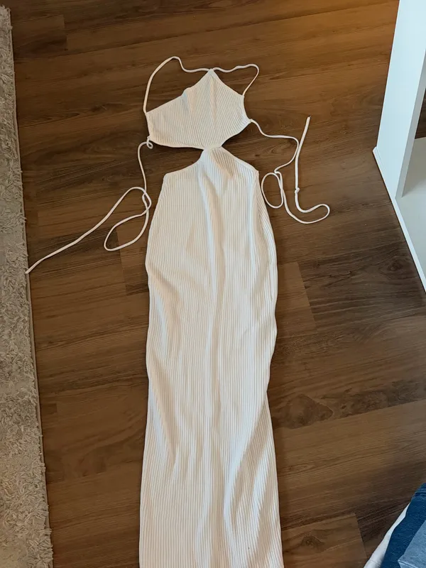 Sabo Skirt White Dress - Image 4