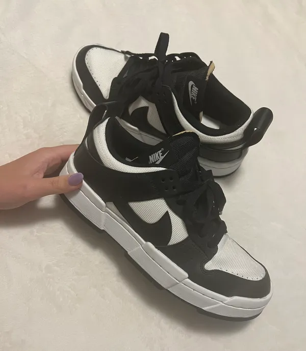 Nike Dunk Low Disrupt Sneakers - Image 4