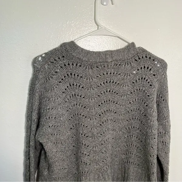 American Eagle Women's Size XS Pointelle Crew Neck Sweater Gray Open Knit‎ - Image 10