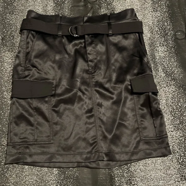 Womens Sz10 NWT White House Black Market black satin utility mini skirt - Image 2