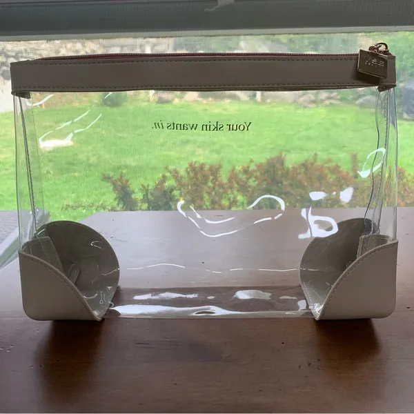 YSE Beauty Travel Chic Cosmetic Case Clear PVC Brand New - Image 6