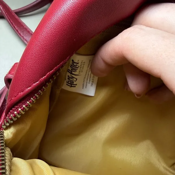 Harry-potter Women's Red and Gold Bag - Image 9