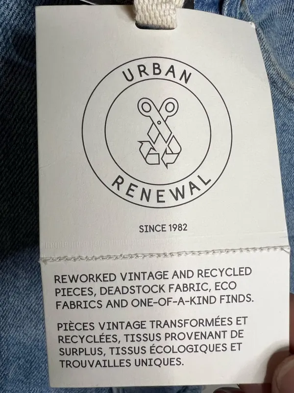 Wrangler Urban Renewal NWT Reworked Vintage High Rise Denim‎ Raw Hem Shorts - Image 4