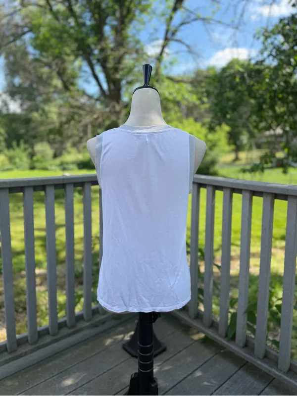 Banana Republic White Tank with Gray Trim - Image 6