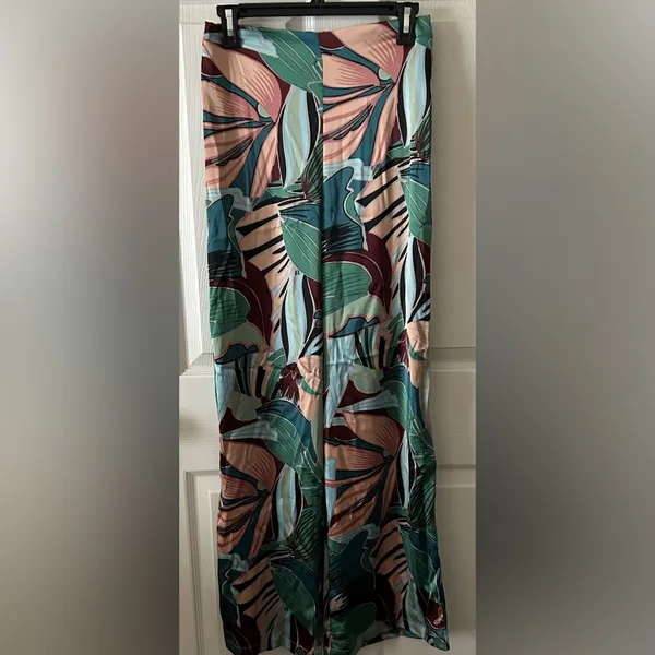 Rachel Zoe Women’s 2-Piece Tropical‎ Palm Print Satin Halter & Pant Set Small - Image 6