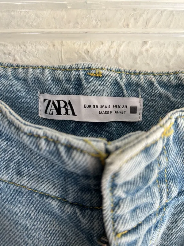 ZARA High Rise Sailor Button Wide Leg Jeans Raw Hem Light Wash US 6 - Image 5