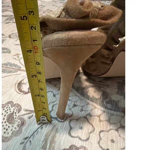 Good American The Show Off Slingback Pump Heel GA029S-E Suede Nude Size 8 - Image 6