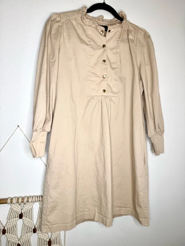 Tuckernuck X Pomander Place Dress Khaki Claiborne Shift ruffle Snap Buttons tan - Image 6