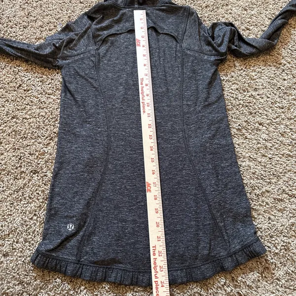 Lululemon‎ Womens Race Your Pace 1/2 Zip Size 2 Dark Gray Thumbholes - Image 11