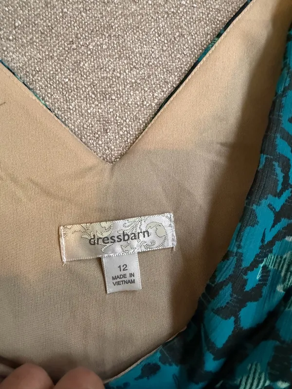 Dressbarn Y2K Inspired Abstract Print Flowy Midi Maxi Dress Size Medium - Image 4