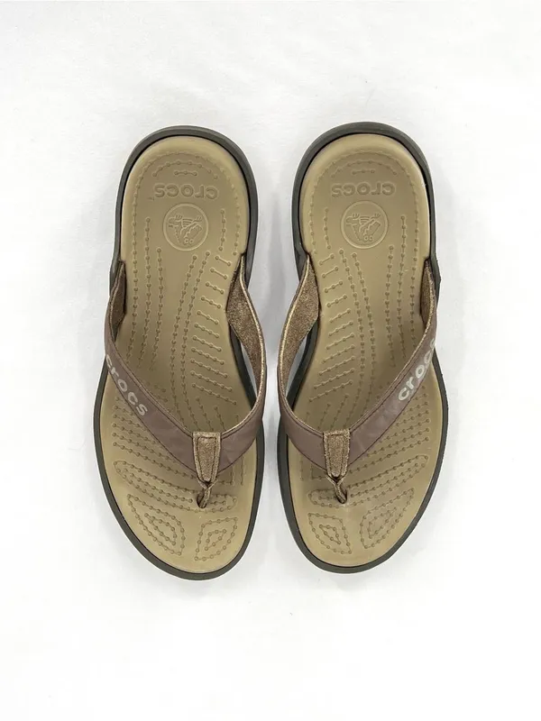 Crocs Capri Canvas Flip Flop Sandals Brown Khaki Size 7 - Image 6