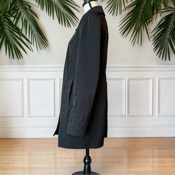 Nautica Black Raincoat Jacket Women’s Small Lightweight Hidden Button Lined Coat - Image 4