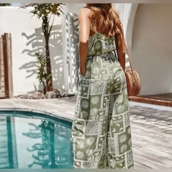 Bohemian Light Green Jumpsuit with Ruffles – XL - Image 3