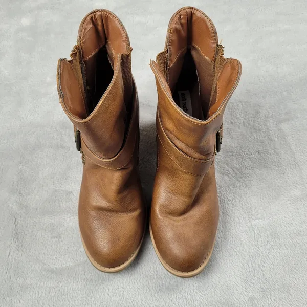 Not Rated Women's Ankle Boots Brown Pull On Buckle Size 9 - Image 9