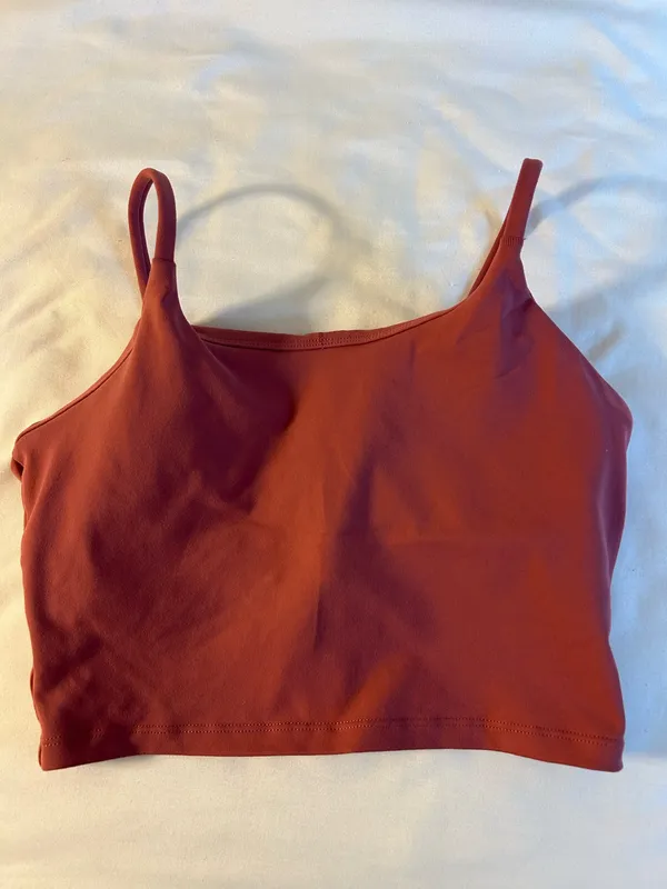 Cropped Athletic Tank Top Red - Image 2
