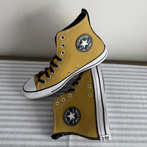 Converse NEW Unisex Chuck Taylor All Star Leather Hi Top Shoes Size 8 or 10 B144 - Image 7