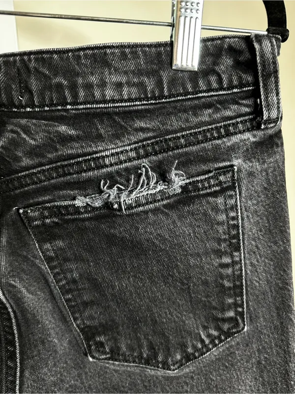 J168. Abercrombie & Fitch Womens 28 The 90s Black Straight Jeans MidRise - Image 4
