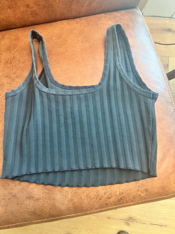 Aerie OFFLINE by Crop Top Black Tank - Image 2