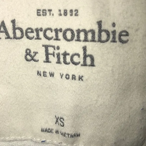 Abercrombie and Fitch blue sweatshirt - Image 5