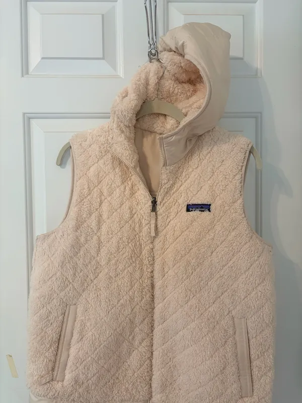 Patagonia Reversible Vest - Image 2