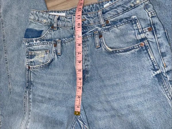 Zara deconstructed high rise wide leg jeans size 6 - Image 9