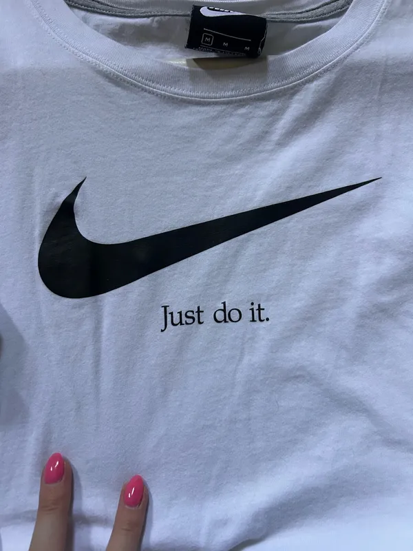 White Nike Just Do It Cropped T-Shirt - Image 4