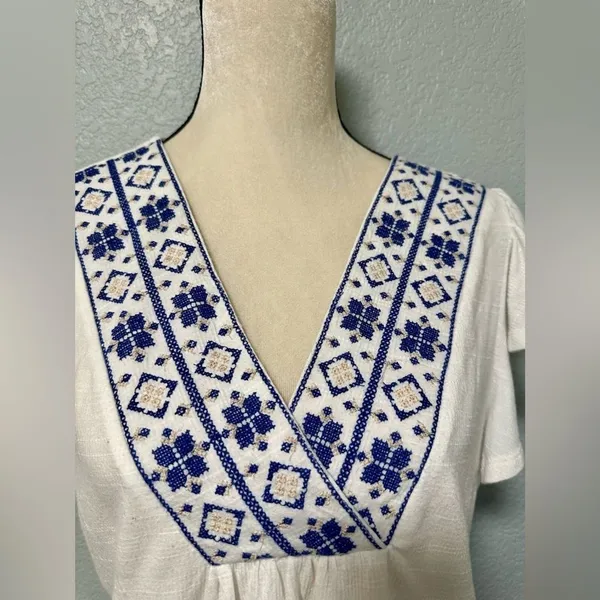 Anneliese Women's XL White‎ Embroidered V-Neck Flutter Sleeve Boho Blouse - Image 2