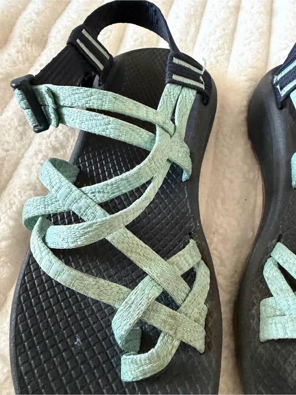 Chaco’s Women’s Blue Strappy Outdoor Sandals - Image 4
