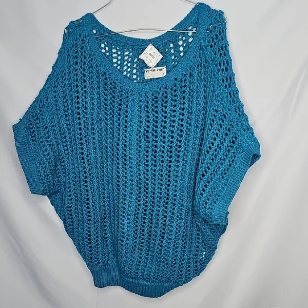 NWT Free People We The Free Sophia Beach Knit Crew Neck Bat Sleeve Sweater Sz M - Image 4