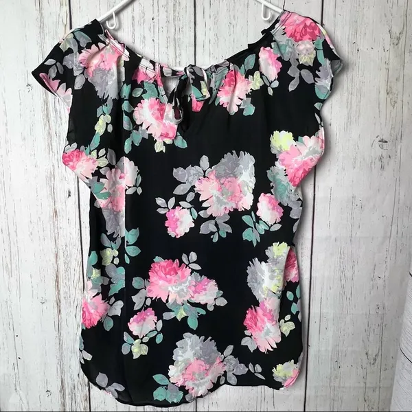 Lauren Conrad Women's Floral Print Tie Back Pleated Neck Blouse Sz M - Image 4