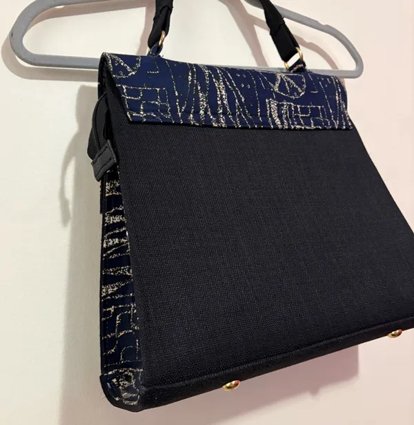 Elegant Ndop African Handmade Bag Bamileke Culture Blue - Image 4